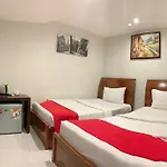 Nu Hotel - 18 Bui Vien Walkstreet