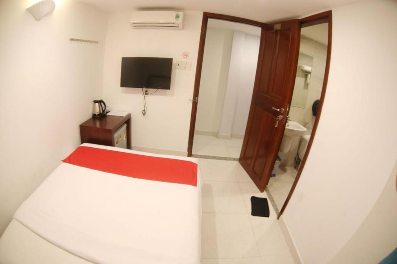 Nu - 18 Bui Vien Walkstreet Hotel *